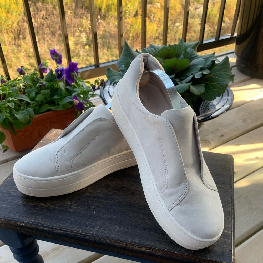 Anthropologie J/Slides Heidi Slip-On Leather Sneakers Light Grey Size 6